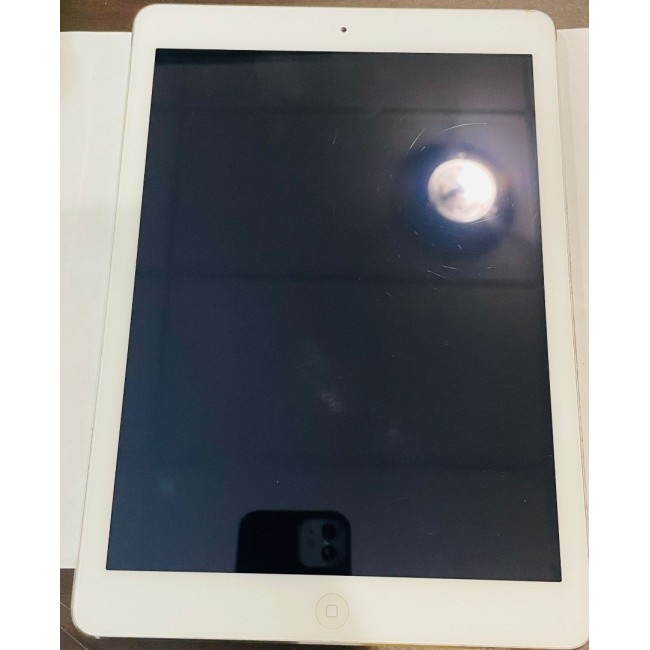 Apple iPad Air 16GB Wifi Cellular - Minor Broken Screen